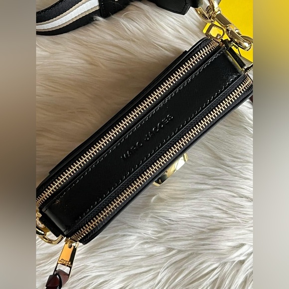 Marc Jacobs The Snapshot - Picture 9 of 16